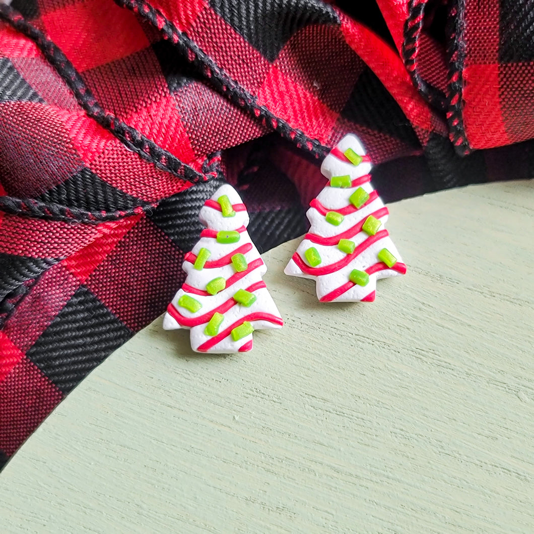 Christmas tree cake studs